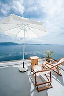 Virginia's Cave Villas