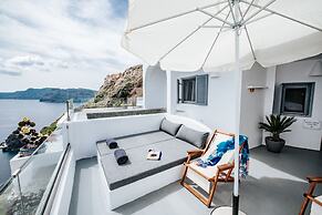 Virginia's Cave Villas