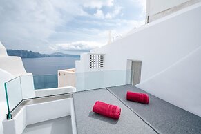 Virginia's Cave Villas