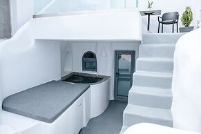 Virginia's Cave Villas