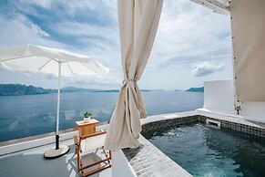 Virginia's Cave Villas