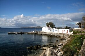 Mykonos Moussa Suites