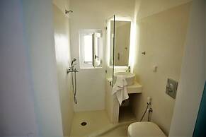 Mykonos Moussa Suites