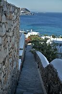 Mykonos Moussa Suites