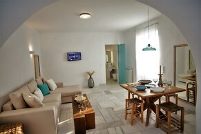 Mykonos Moussa Suites