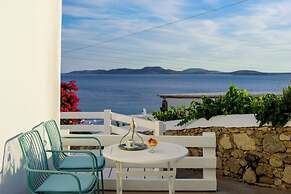 Mykonos Moussa Suites