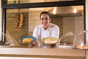 Infinity City Boutique Hotel