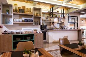 Infinity City Boutique Hotel