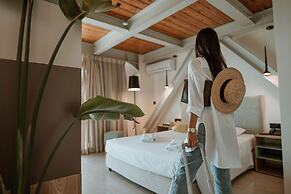 Infinity City Boutique Hotel