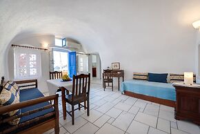 Chelidonia Traditional Villas