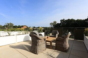 Delamar West Hartford