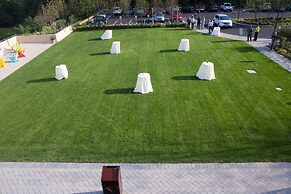 Delamar West Hartford