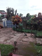 Sunbird Backpackers