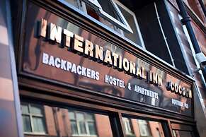 International Inn - Hostel