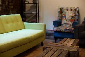 International Inn - Hostel