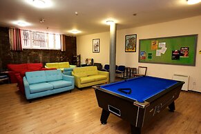 International Inn - Hostel