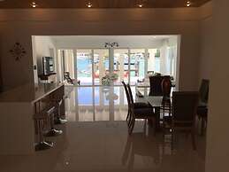 5 Bedroom Homes in Miami Beach by TMG