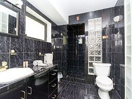 5 Bedroom Homes in Miami Beach by TMG