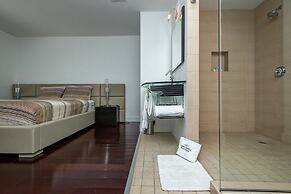 5 Bedroom Homes in Miami Beach by TMG