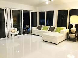 5 Bedroom Homes in Miami Beach by TMG