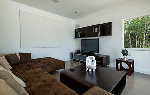 5 Bedroom Homes in Miami Beach by TMG