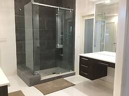 5 Bedroom Homes in Miami Beach by TMG