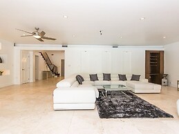 5 Bedroom Homes in Miami Beach by TMG