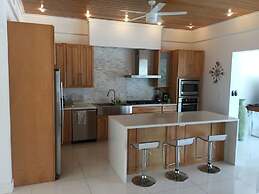 5 Bedroom Homes in Miami Beach by TMG