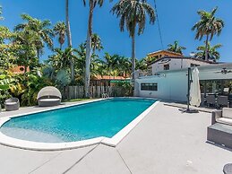 5 Bedroom Homes in Miami Beach by TMG