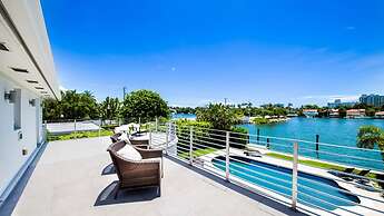 5 Bedroom Homes in Miami Beach by TMG