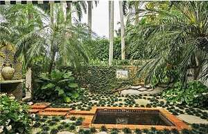 5 Bedroom Homes in Miami Beach by TMG