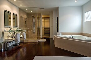 5 Bedroom Homes in Miami Beach by TMG