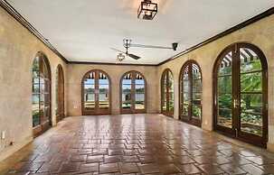 5 Bedroom Homes in Miami Beach by TMG