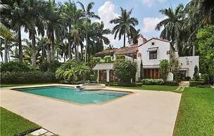 5 Bedroom Homes in Miami Beach by TMG