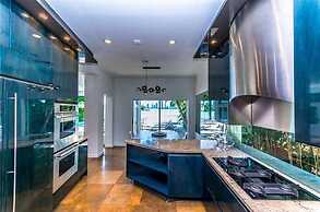 6 Bedroom Homes in Miami Beach by TMG