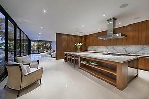 6 Bedroom Homes in Miami Beach by TMG