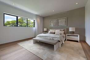 6 Bedroom Homes in Miami Beach by TMG