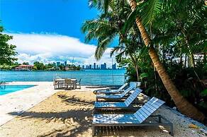 6 Bedroom Homes in Miami Beach by TMG