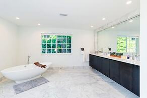 6 Bedroom Homes in Miami Beach by TMG