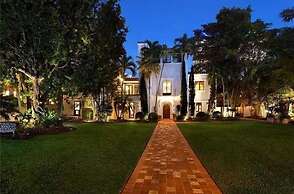 6 Bedroom Homes in Miami Beach by TMG