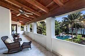 6 Bedroom Homes in Miami Beach by TMG