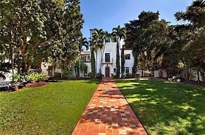 6 Bedroom Homes in Miami Beach by TMG