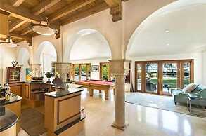 6 Bedroom Homes in Miami Beach by TMG