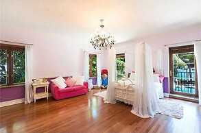 6 Bedroom Homes in Miami Beach by TMG