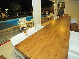 6 Bedroom Homes in Miami by TMG