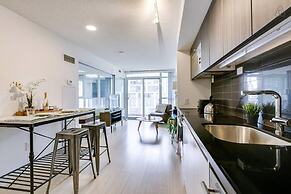 City Condo by Rogers Centre