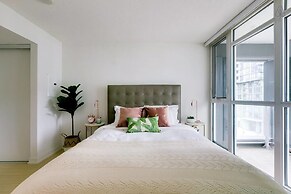 City Condo by Rogers Centre