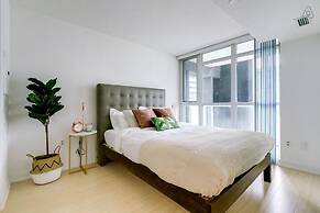 City Condo by Rogers Centre