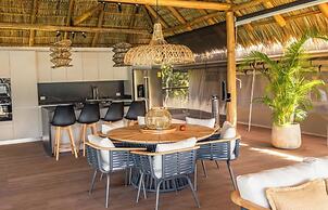 Isla Chiquita Glamping Hotel