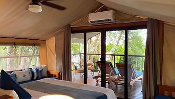 Isla Chiquita Glamping Hotel